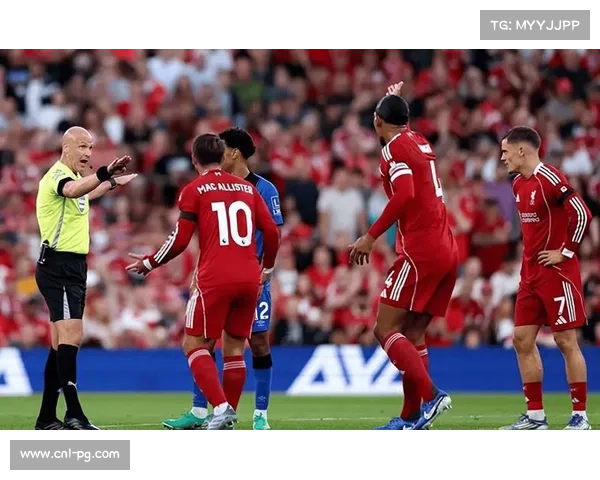 英超裁判尺度争议，红牌判罚一致性受质疑